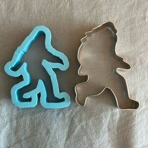 Set of 2 Bigfoot Sasquatch Cookie Cutters